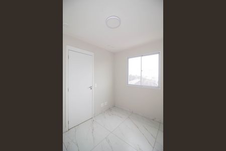 Quarto 1 de apartamento para alugar com 2 quartos, 36m² em Vila das Bandeiras, Guarulhos