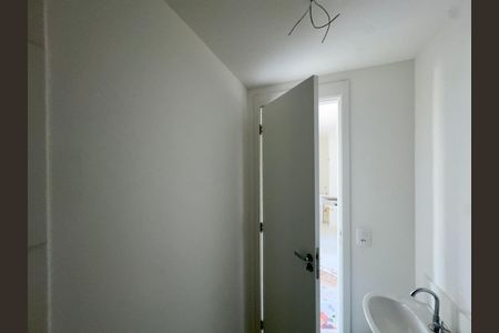 Apartamento à venda com 36m², 2 quartos e sem vagaBanheiro