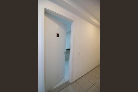 Apartamento à venda com 36m², 2 quartos e sem vaga Apartamento à venda com 36m², 2 quartos e sem vagaHall de entrada