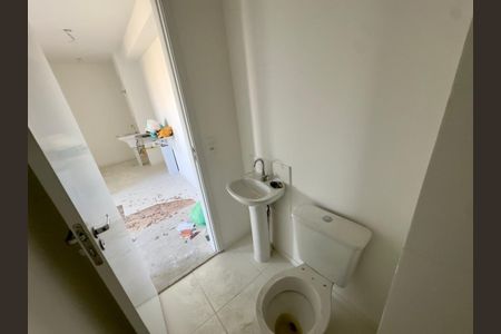 Apartamento à venda com 36m², 2 quartos e sem vagaBanheiro