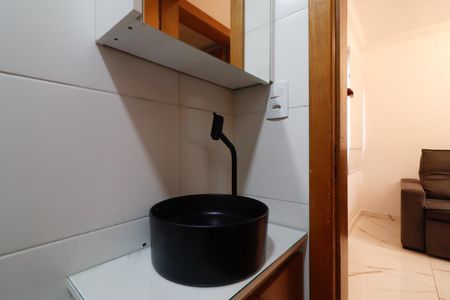 Casa de condomínio para alugar com 30m², 1 quarto e sem vagaBanheiro