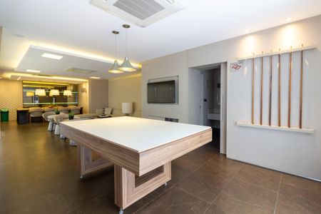 Studio para alugar com 33m², 1 quarto e 1 vaga Studio para alugar com 33m², 1 quarto e 1 vagaÁrea comum - Salão de festas