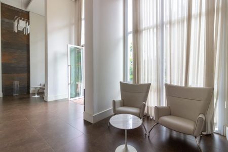 Studio para alugar com 33m², 1 quarto e 1 vaga Studio para alugar com 33m², 1 quarto e 1 vagaÁrea comum - Hall Social