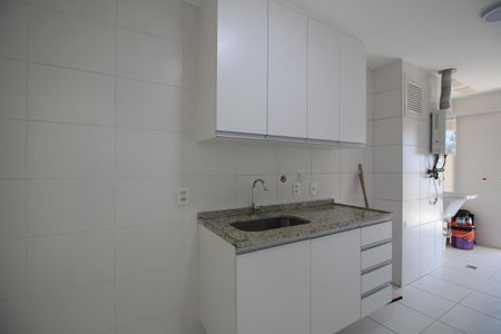 Apartamento à venda com 74m², 2 quartos e 1 vagaCozinha