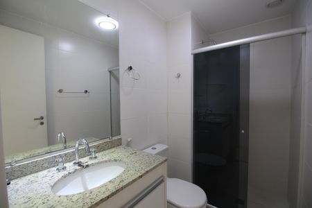Apartamento à venda com 74m², 2 quartos e 1 vagaBanheiro Social