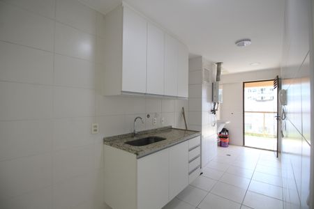 Apartamento à venda com 74m², 2 quartos e 1 vagaCozinha