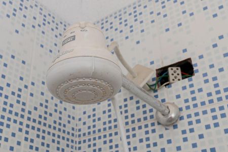 Casa para alugar com 60m², 1 quarto e sem vaga Casa para alugar com 60m², 1 quarto e sem vagaBanheiro da suite
