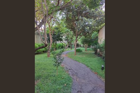 Apartamento à venda com 65m², 2 quartos e 1 vagacondomínio