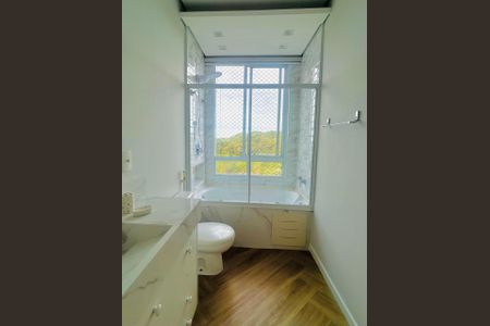 Apartamento para alugar com 160m², 2 quartos e 2 vagasBanheiro