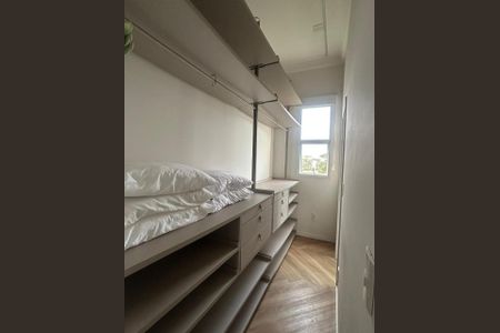 Closet de apartamento para alugar com 2 quartos, 160m² em Rio Tavares, Florianópolis