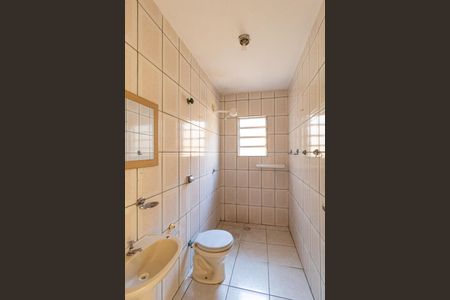 Casa para alugar com 60m², 1 quarto e sem vagaBanheiro