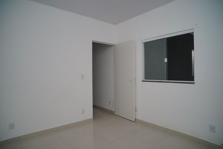 Quarto de casa de condomínio para alugar com 1 quarto, 100m² em Eldorado, Maricá