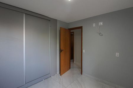 Apartamento à venda com 105m², 3 quartos e 2 vagasQuarto 1