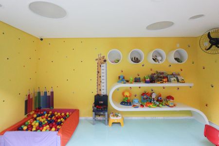 Apartamento à venda com 105m², 3 quartos e 2 vagasÁrea comum - Espaço Kids