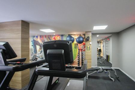 Apartamento à venda com 105m², 3 quartos e 2 vagasÁrea comum - Academia