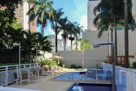 Apartamento à venda com 105m², 3 quartos e 2 vagasÁrea Comum - Piscina