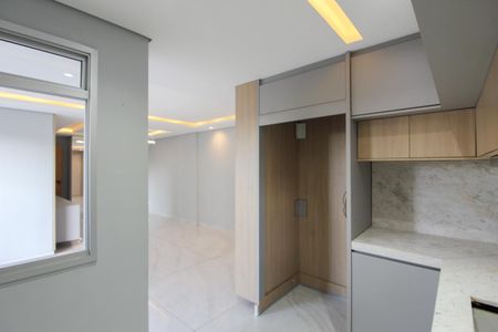 Apartamento à venda com 105m², 3 quartos e 2 vagasCozinha