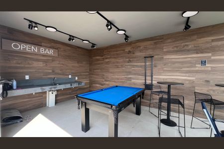 Studio à venda com 34m², 1 quarto e sem vagaBar da Piscina 
