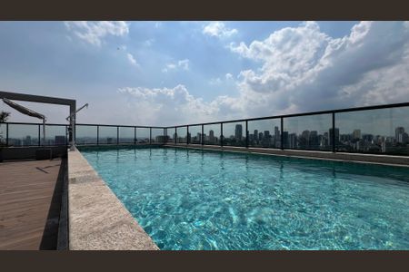 Studio à venda com 34m², 1 quarto e sem vagaPiscina