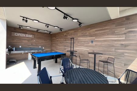 Studio à venda com 34m², 1 quarto e sem vagaBar da Piscina 