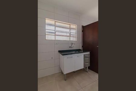 Cozinha de casa à venda com 2 quartos, 100m² em Jardim Ana Maria, Santo André