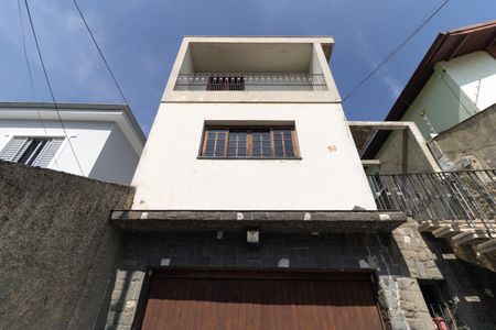 Fachada de casa à venda com 4 quartos, 150m² em Vila Santo Estefano, São Paulo