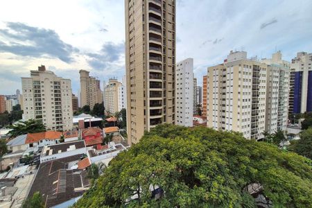 Vista do Quarto 1  de apartamento à venda com 2 quartos, 76m² em Cambuí, Campinas
