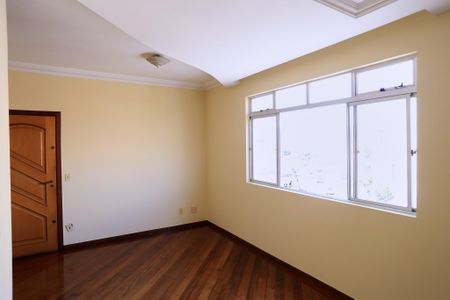 Sala de apartamento à venda com 3 quartos, 140m² em Santa Tereza, Belo Horizonte
