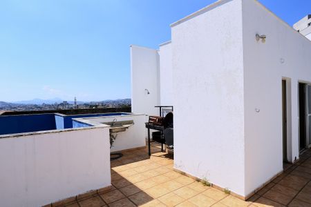 Apartamento à venda com 140m², 3 quartos e 2 vagasCobertura