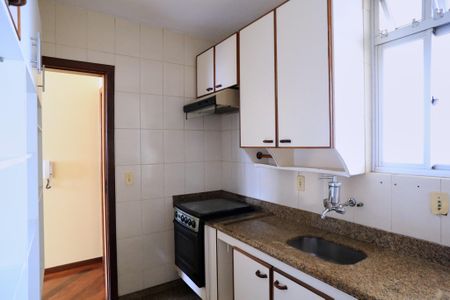 Apartamento à venda com 140m², 3 quartos e 2 vagasCozinha e Área de Serviço