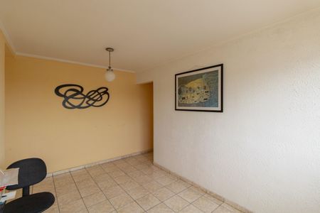 Apartamento à venda com 67m², 2 quartos e 1 vagaSala