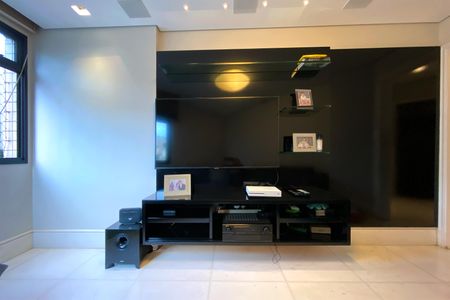 Apartamento à venda com 195m², 4 quartos e 4 vagasSala de Estar