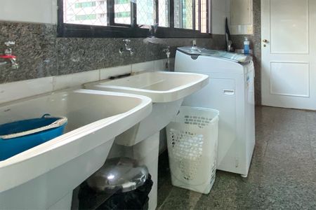 Apartamento à venda com 195m², 4 quartos e 4 vagasÁrea de Serviço