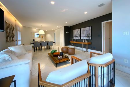 Apartamento à venda com 195m², 4 quartos e 4 vagasSala