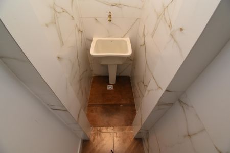 Casa para alugar com 59m², 1 quarto e 1 vagaÁrea de Serviço