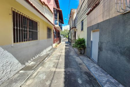 Casa à venda com 81m², 2 quartos e sem vagaÁrea comum