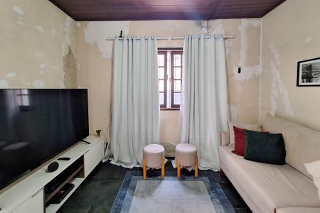 Casa à venda com 81m², 2 quartos e sem vagaSala