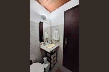 Casa à venda com 81m², 2 quartos e sem vagaBanheiro Social