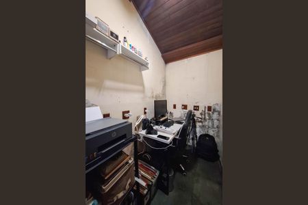 Casa à venda com 81m², 2 quartos e sem vagaEscritório