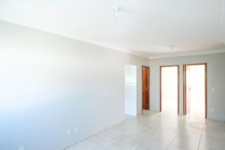 Sala de apartamento para alugar com 2 quartos, 75m² em Cerâmica, São Caetano do Sul