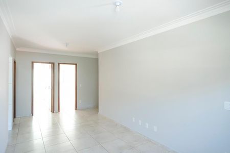 Sala de apartamento para alugar com 2 quartos, 75m² em Cerâmica, São Caetano do Sul