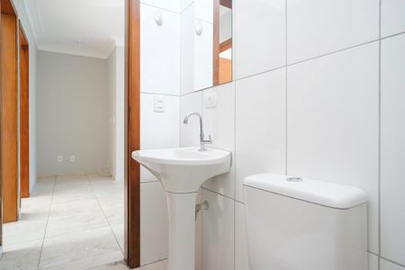Apartamento para alugar com 75m², 2 quartos e sem vagaBanheiro