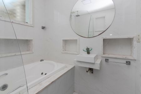 Apartamento à venda com 115m², 3 quartos e 1 vagaBanheiro