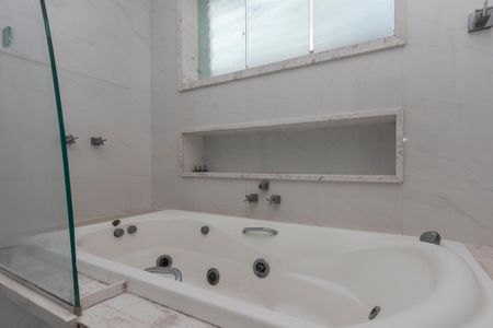 Apartamento à venda com 115m², 3 quartos e 1 vagaBanheiro