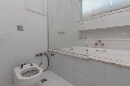 Apartamento à venda com 115m², 3 quartos e 1 vagaBanheiro