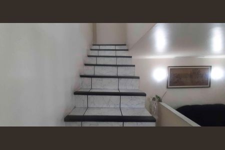 Acesso aos Quartos de casa à venda com 4 quartos, 140m² em Rochdale, Osasco