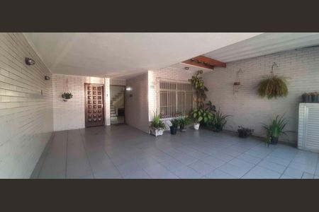 Casa à venda com 140m², 4 quartos e 3 vagasGaragem