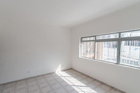 Casa para alugar com 2 quartos, 200m² em Parque Novo Mundo, São Paulo