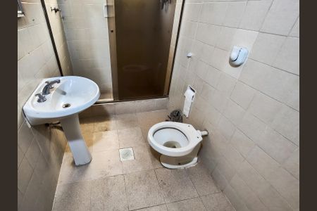 Apartamento à venda com 60m², 2 quartos e sem vagaBanheiro Corredor