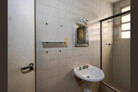 Apartamento à venda com 60m², 2 quartos e sem vagaBanheiro Corredor